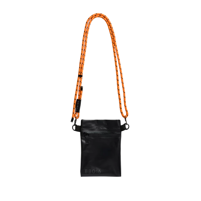 PiuFORTY Borsa a tracolla Waterproof 0,5 Litri Nero