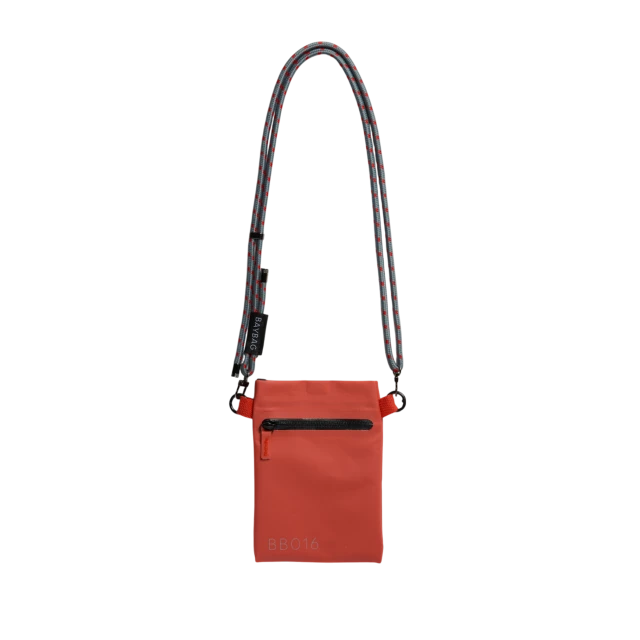 PiuFORTY Borsa a tracolla Waterproof 0,5 Litri Dark red