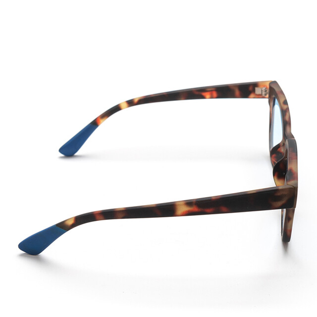 OKKIA Sol Giovanni   habana clásico y azul (lentes azules)