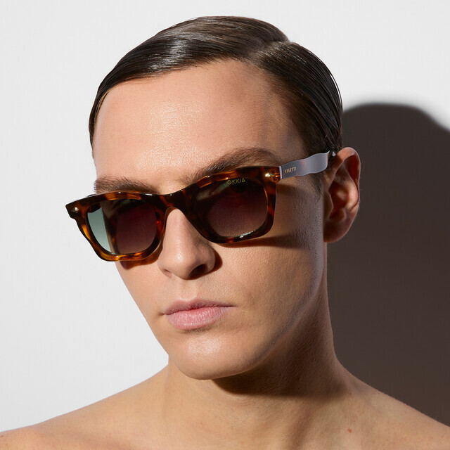 OKKIA Sol DAKOTA SELETTI X OKKIA classic havana (lentes verdes)