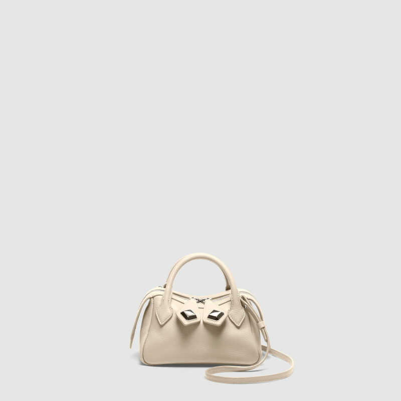 MINOBOSSI  ALICE IN GRANATO SS26   latte