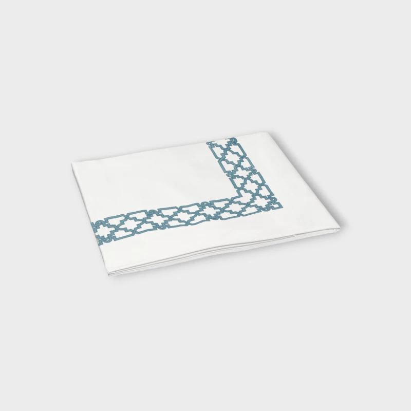 DEA ITALY FRETWORK Copriletto (PIQUET RICAMATO) Timothy Corrigan for Dea Acquamarina