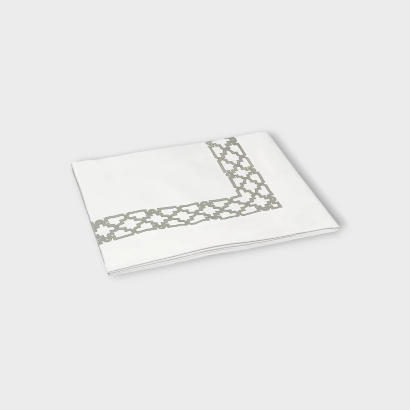 DEA ITALY FRETWORK Copriletto (PIQUET RICAMATO) Timothy Corrigan for Dea Silver grey