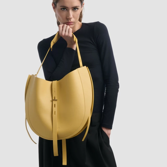 OKKIA Liz in vitello liscio Banana