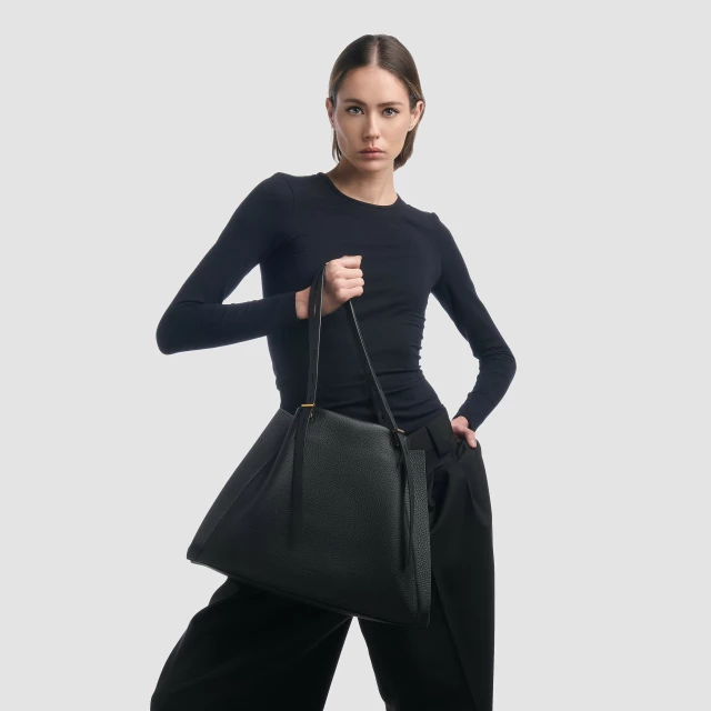 OKKIA PAULA IN VITELLO GRANATO Nero