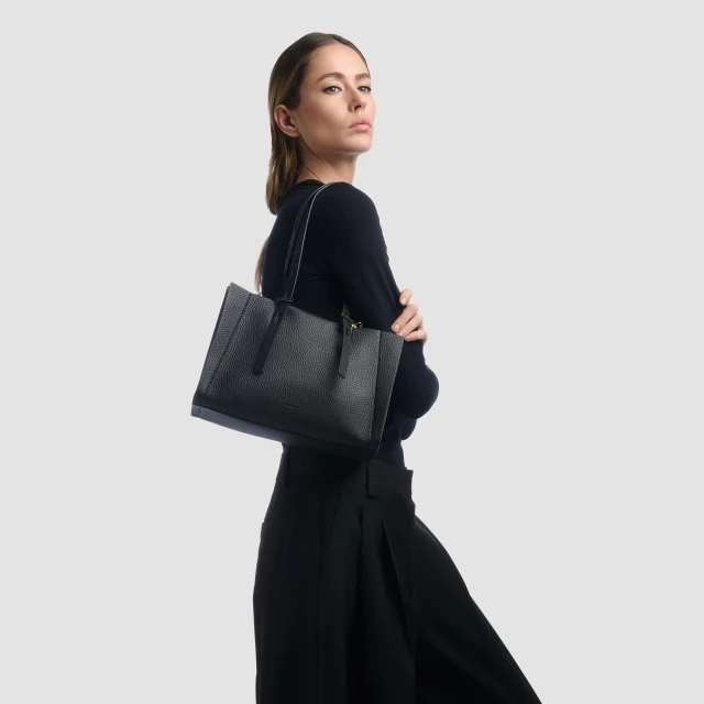 OKKIA PAULINA IN VITELLO GRANATO Nero