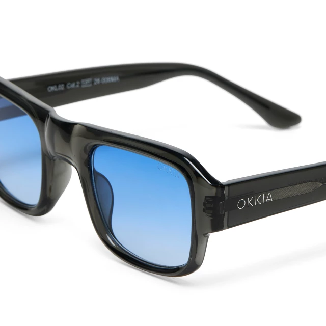 OKKIA STROMBOLI Translucent smoke (lenti blu)