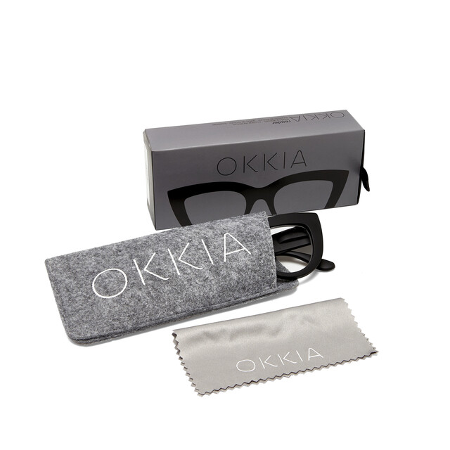 OKKIA Reading Claudia Big Cat Eye black