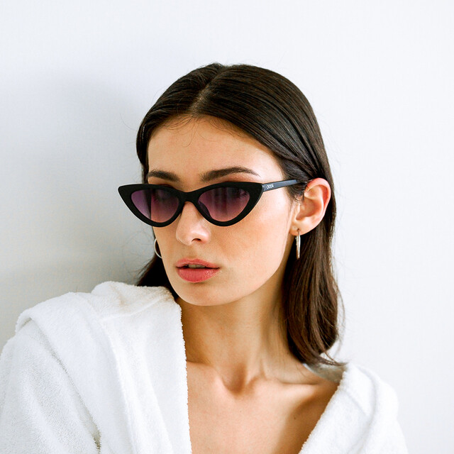 OKKIA Sol-Lectura Adriana Sole Lettura Small Cat Eye negro