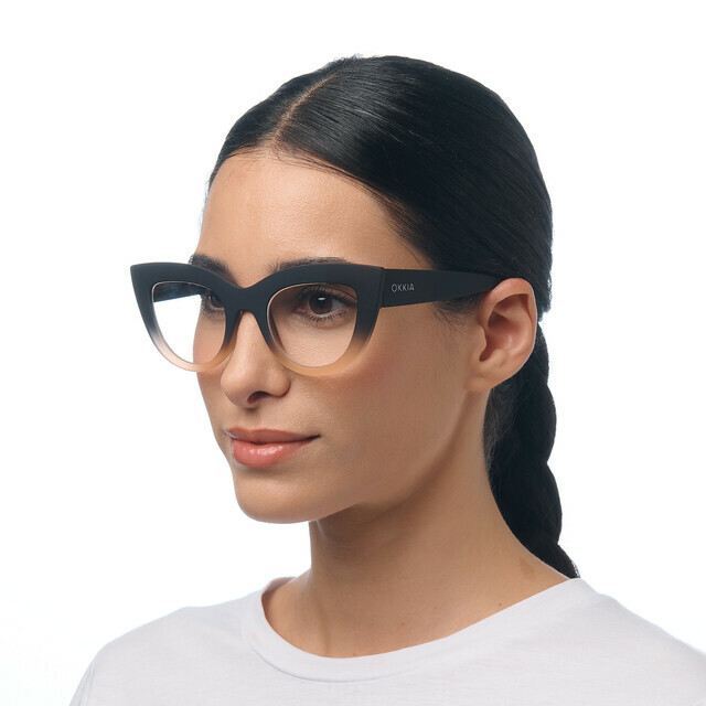 OKKIA Lectura Claudia Big Cat Eye black shaded rose
