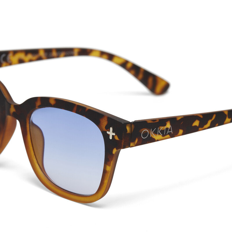 OKKIA Sol Giovanni   Havana Yellow (lentes azul)