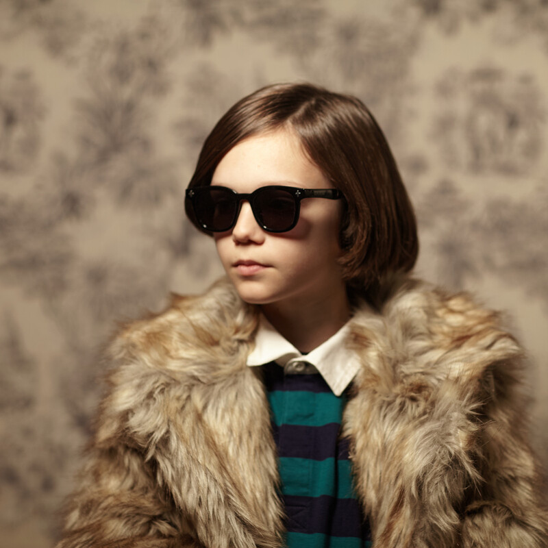 OKKIA Sol Orlando Okkialini niño Negro