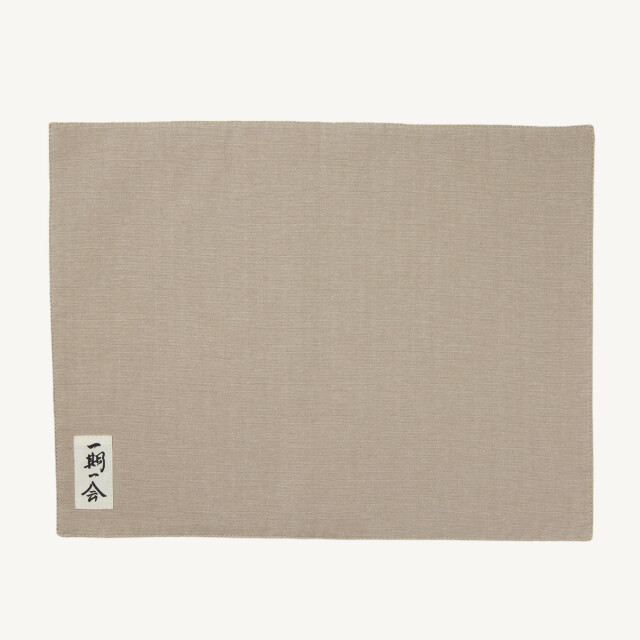 Reversible cotton tablemat