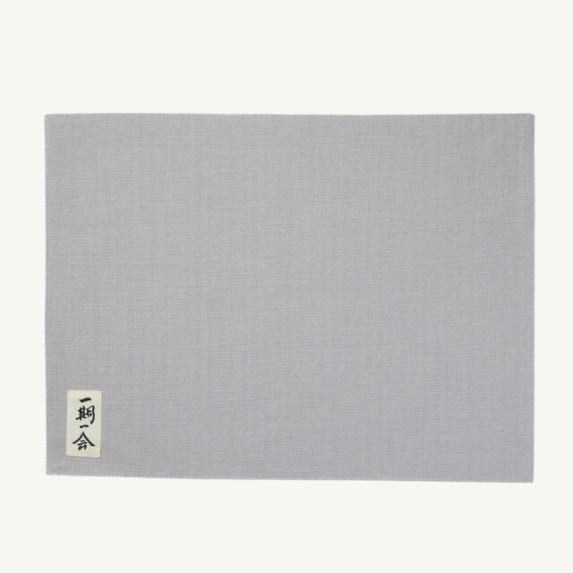 Reversible cotton tablemat